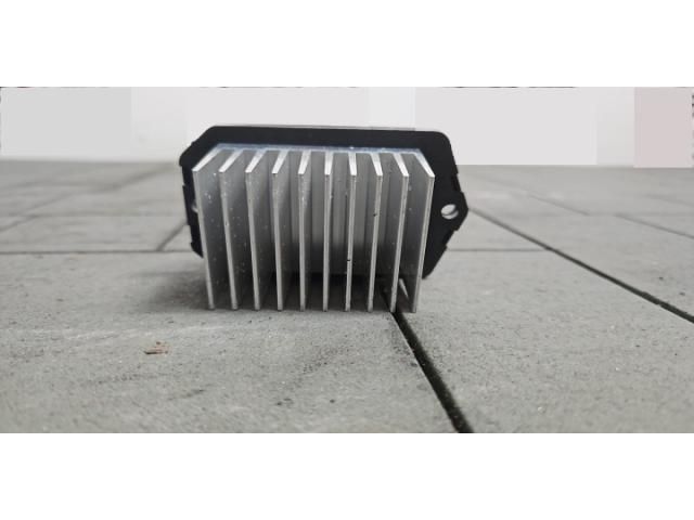 bontott HONDA CR-V Előtét Ellenállás Fűtőmotor