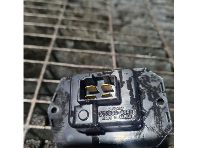 bontott HONDA CR-V Előtét Ellenállás Fűtőmotor