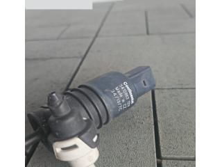 bontott HONDA CR-V Első Ablakmosó Szivattyú