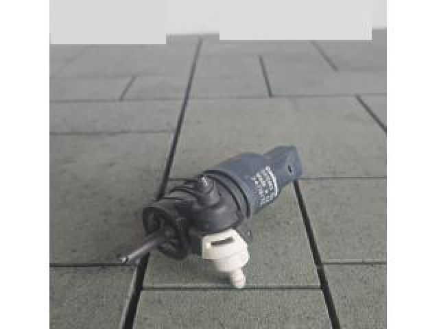 bontott HONDA CR-V Első Ablakmosó Szivattyú