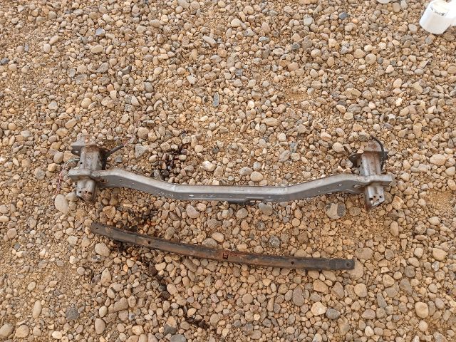 bontott HONDA CR-V Első Lökhárító Merevítő (Fém)