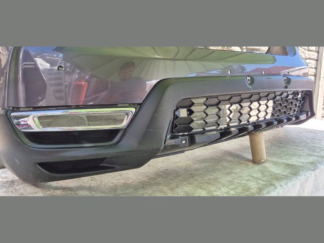 bontott HONDA CR-V Első Lökhárító (Üresen)