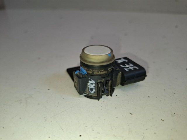 bontott HONDA CR-V Első Tolatóradar Fej