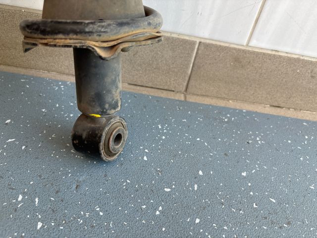 bontott HONDA CR-V Hátsó Lengéscsillapító Pár