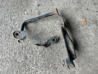 bontott HONDA CR-V Intercooler Tartó