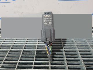 bontott HONDA CR-V Izzító Relé