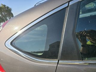 bontott HONDA CR-V Jobb C Oszlop Oldalablak Üveg