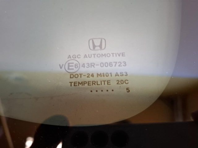 bontott HONDA CR-V Jobb C Oszlop Oldalablak Üveg