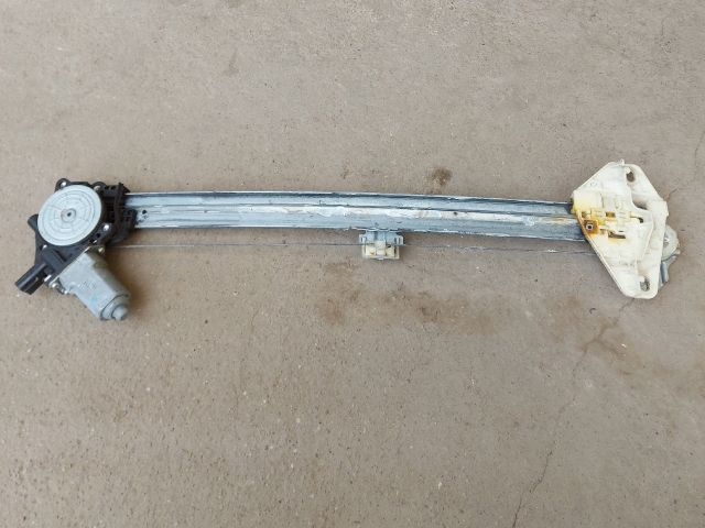 bontott HONDA CR-V Jobb első Ablakemelő Szerkezet (Elektromos)