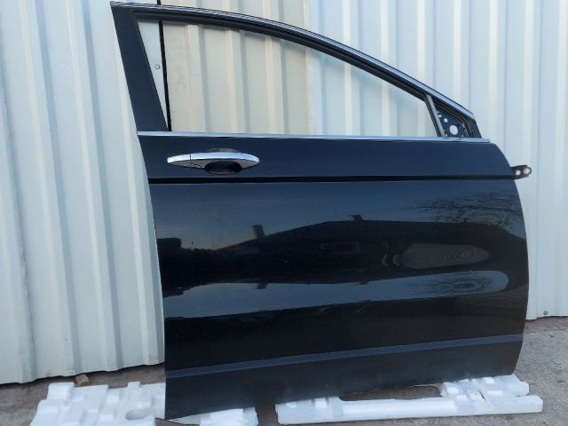 bontott HONDA CR-V Jobb első Ajtó (Üres lemez)