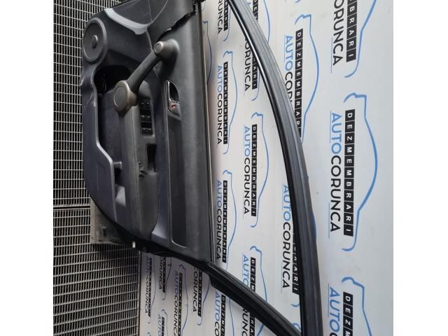 bontott HONDA CR-V Jobb első Ajtó (Üres lemez)