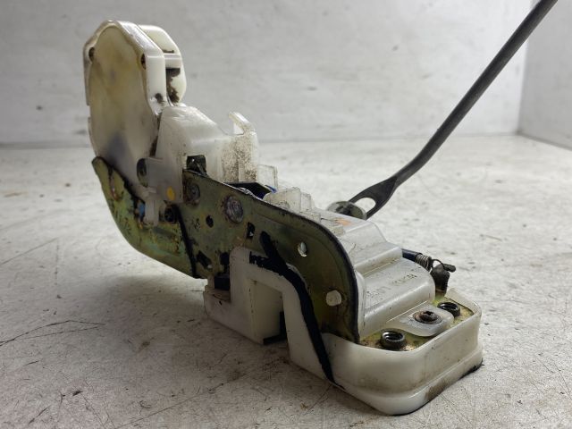 bontott HONDA CR-V Jobb első Ajtózár