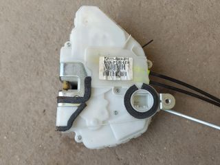 bontott HONDA CR-V Jobb első Ajtózár