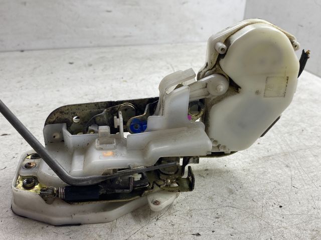 bontott HONDA CR-V Jobb első Ajtózár