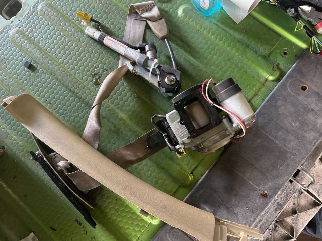 bontott HONDA CR-V Jobb első Biztonsági Öv