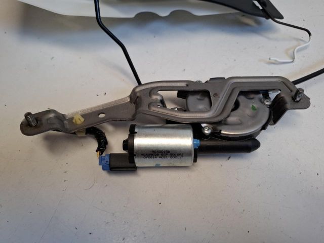 bontott HONDA CR-V Jobb első Gerinctámasz