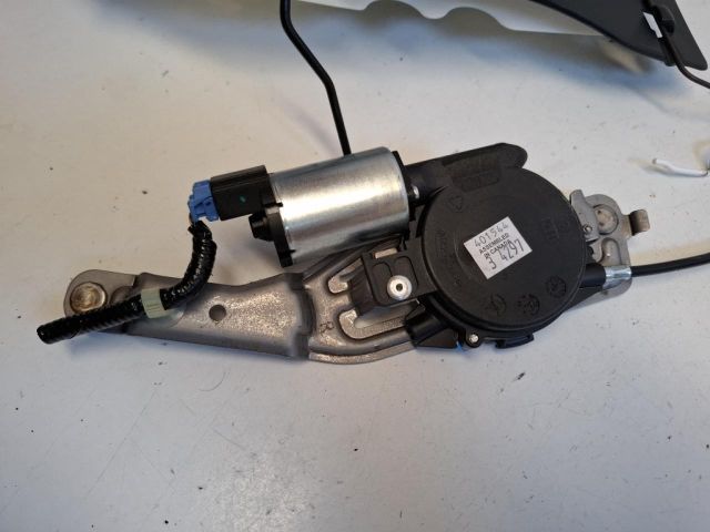 bontott HONDA CR-V Jobb első Gerinctámasz