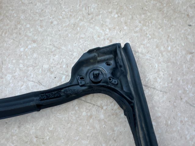 bontott HONDA CR-V Jobb első Gumikéder