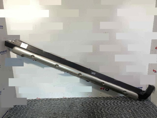 bontott HONDA CR-V Jobb első Küszöb Díszléc