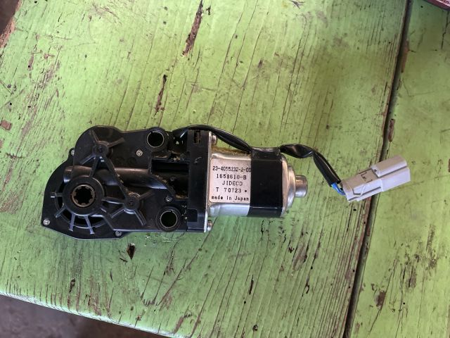 bontott HONDA CR-V Jobb első Ülés Állító Motor