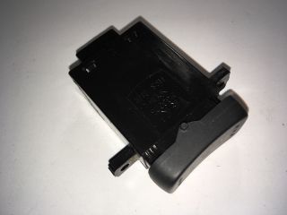 bontott HONDA CR-V Jobb első Ülésfűtés Kapcsoló