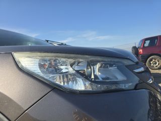 bontott HONDA CR-V Jobb Fényszóró