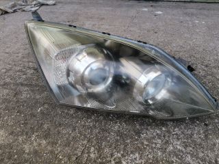 bontott HONDA CR-V Jobb Fényszóró