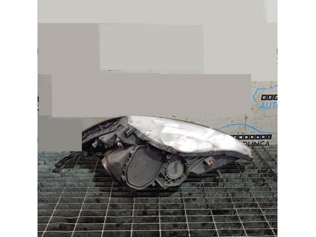 bontott HONDA CR-V Jobb Fényszóró