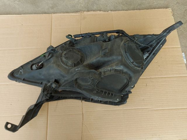 bontott HONDA CR-V Jobb Fényszóró