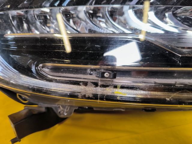 bontott HONDA CR-V Jobb Fényszóró