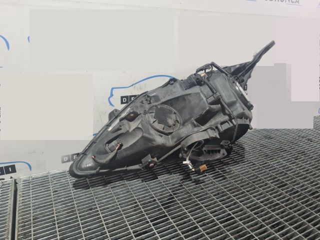 bontott HONDA CR-V Jobb Fényszóró