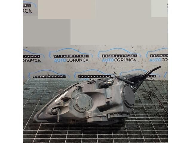 bontott HONDA CR-V Jobb Fényszóró