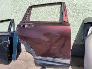 bontott HONDA CR-V Jobb hátsó Ajtó (Részeivel)