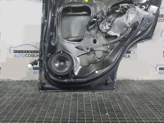 bontott HONDA CR-V Jobb hátsó Ajtó (Üres lemez)