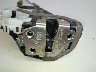 bontott HONDA CR-V Jobb hátsó Ajtózár