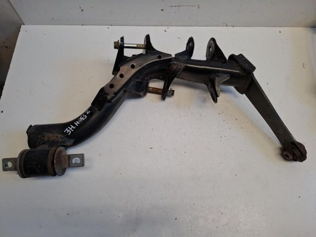 bontott HONDA CR-V Jobb hátsó Hosszlengőkar