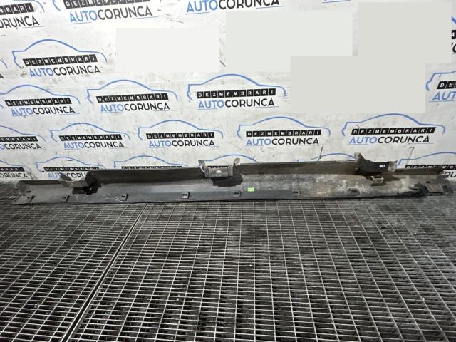 bontott HONDA CR-V Jobb Küszöb