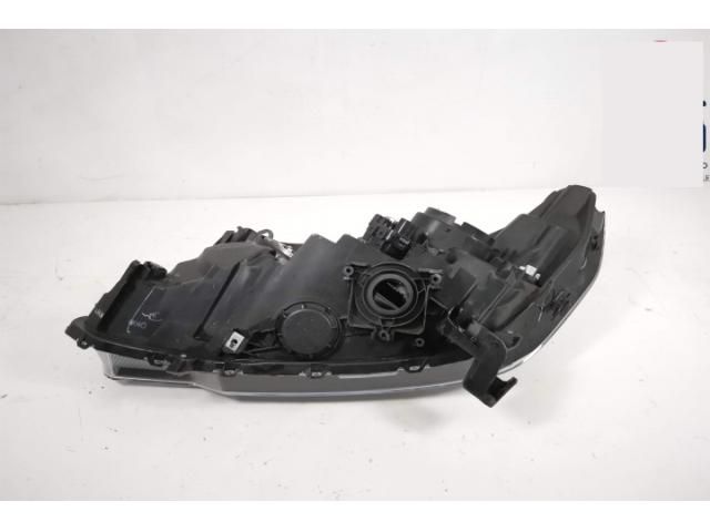 bontott HONDA CR-V Jobb Xenon Fényszóró