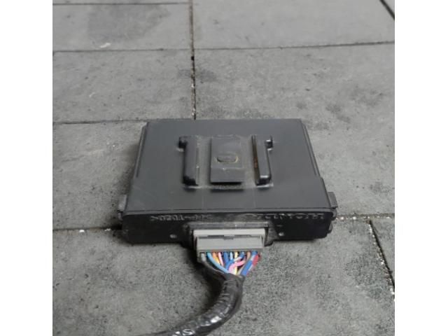 bontott HONDA CR-V Komfort Elektronika