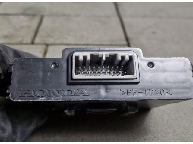 bontott HONDA CR-V Komfort Elektronika