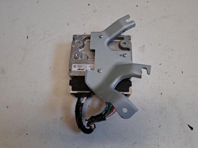 bontott HONDA CR-V Kormánymű Elektronika