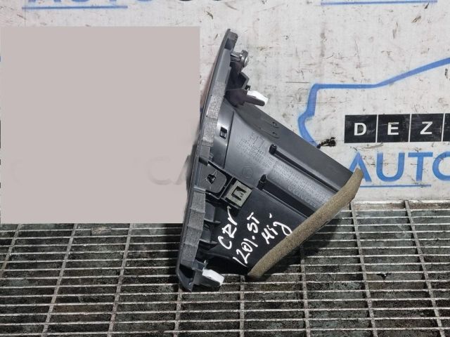 bontott HONDA CR-V Középső Szellőző