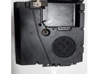 bontott HONDA CR-V Mélynyomó Hangszóró