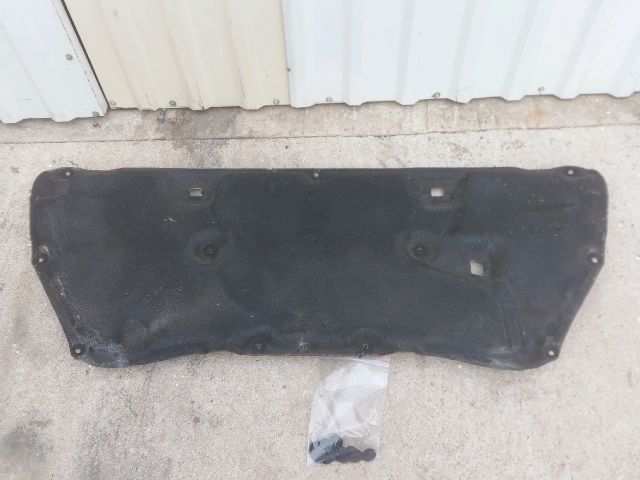 bontott HONDA CR-V Motorháztető Szigetelés