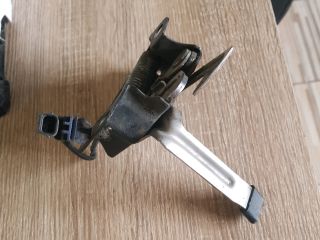 bontott HONDA CR-V Motorháztető Zárszerkezet