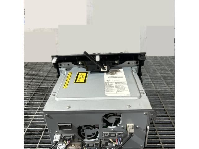 bontott HONDA CR-V Navigációs Fejegység