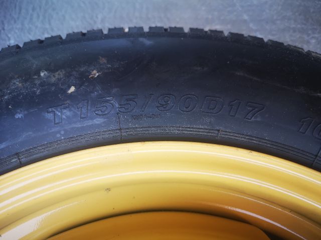 bontott HONDA CR-V Pótkerék