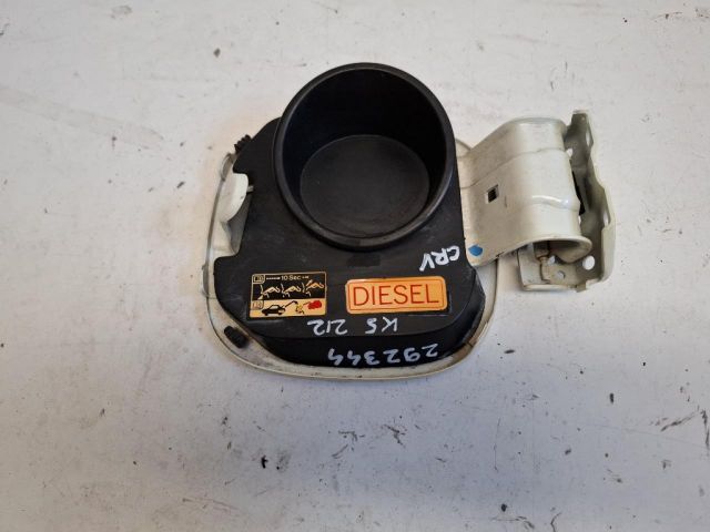 bontott HONDA CR-V Tankajtó