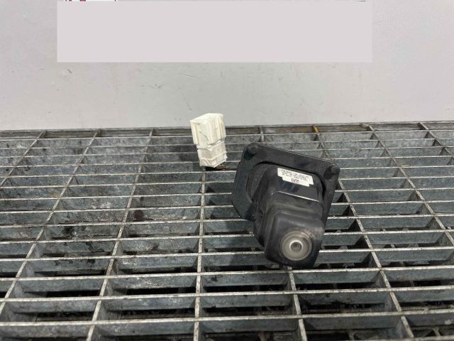 bontott HONDA CR-V Tolatókamera