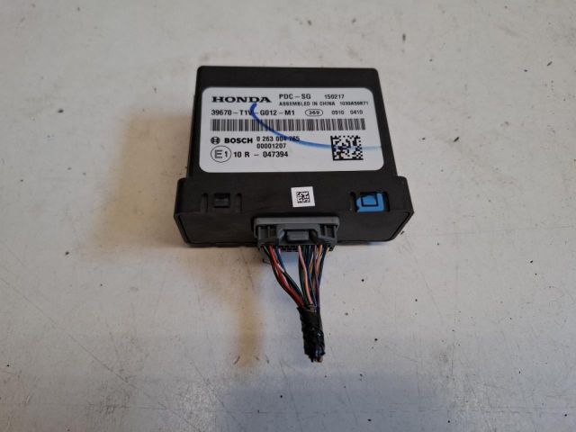 bontott HONDA CR-V Tolatóradar Elektronika